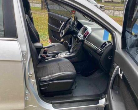 Сірий Шевроле Каптіва, об'ємом двигуна 2.4 л та пробігом 237 тис. км за 10500 $, фото 13 на Automoto.ua