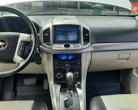 Серый Шевроле Каптива, объемом двигателя 2.23 л и пробегом 242 тыс. км за 11800 $, фото 15 на Automoto.ua