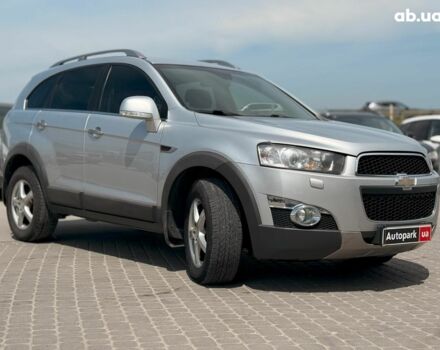 Серый Шевроле Каптива, объемом двигателя 2.2 л и пробегом 227 тыс. км за 11490 $, фото 10 на Automoto.ua