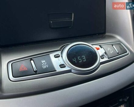 Серый Шевроле Каптива, объемом двигателя 2.2 л и пробегом 208 тыс. км за 10490 $, фото 32 на Automoto.ua