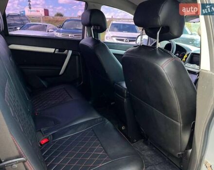 Серый Шевроле Каптива, объемом двигателя 2.2 л и пробегом 208 тыс. км за 10490 $, фото 19 на Automoto.ua