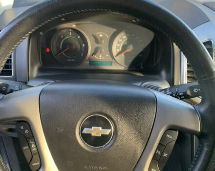 Сірий Шевроле Каптіва, об'ємом двигуна 2.23 л та пробігом 280 тис. км за 10000 $, фото 14 на Automoto.ua