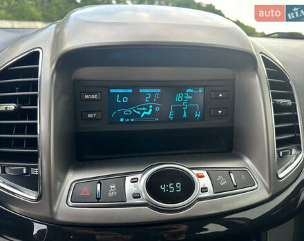 Серый Шевроле Каптива, объемом двигателя 2.2 л и пробегом 200 тыс. км за 9999 $, фото 21 на Automoto.ua