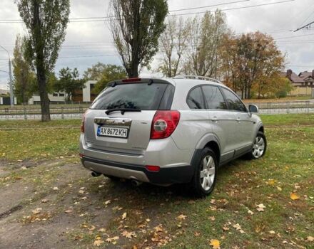 Сірий Шевроле Каптіва, об'ємом двигуна 2.4 л та пробігом 237 тис. км за 10500 $, фото 5 на Automoto.ua