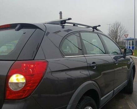 Серый Шевроле Каптива, объемом двигателя 2.2 л и пробегом 270 тыс. км за 9200 $, фото 7 на Automoto.ua