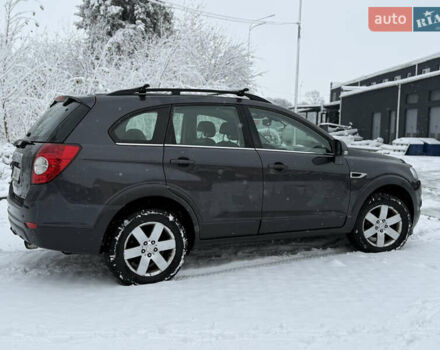 Серый Шевроле Каптива, объемом двигателя 2.2 л и пробегом 270 тыс. км за 8999 $, фото 18 на Automoto.ua