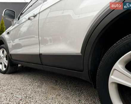 Серый Шевроле Каптива, объемом двигателя 2.2 л и пробегом 150 тыс. км за 11500 $, фото 4 на Automoto.ua