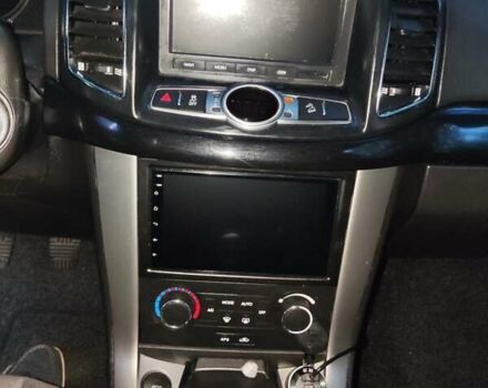 Серый Шевроле Каптива, объемом двигателя 2.2 л и пробегом 235 тыс. км за 12000 $, фото 14 на Automoto.ua