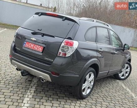 Серый Шевроле Каптива, объемом двигателя 2.2 л и пробегом 182 тыс. км за 11950 $, фото 22 на Automoto.ua