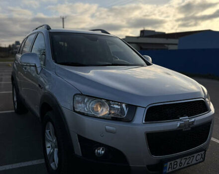 Сірий Шевроле Каптіва, об'ємом двигуна 2.41 л та пробігом 147 тис. км за 13500 $, фото 3 на Automoto.ua