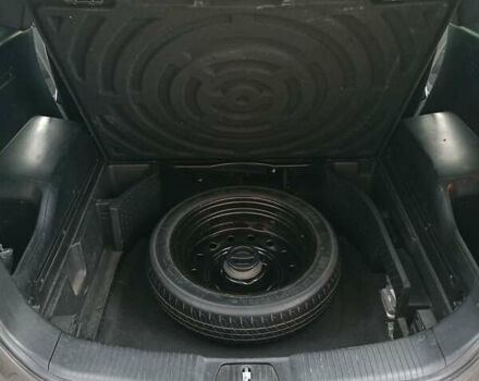 Серый Шевроле Каптива, объемом двигателя 2.4 л и пробегом 238 тыс. км за 9000 $, фото 12 на Automoto.ua