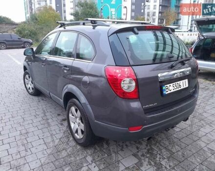 Серый Шевроле Каптива, объемом двигателя 2.2 л и пробегом 273 тыс. км за 10199 $, фото 10 на Automoto.ua