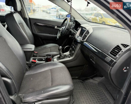 Серый Шевроле Каптива, объемом двигателя 2.2 л и пробегом 270 тыс. км за 8999 $, фото 32 на Automoto.ua