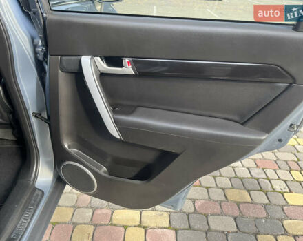 Серый Шевроле Каптива, объемом двигателя 2.2 л и пробегом 209 тыс. км за 12500 $, фото 28 на Automoto.ua