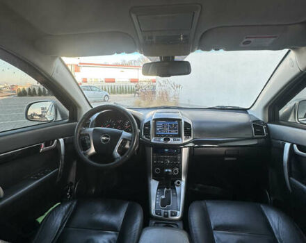 Серый Шевроле Каптива, объемом двигателя 2.23 л и пробегом 258 тыс. км за 10400 $, фото 9 на Automoto.ua