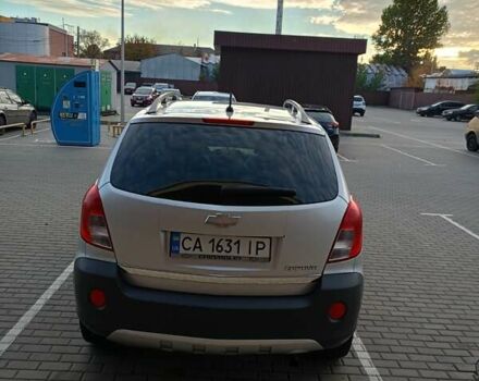 Серый Шевроле Каптива, объемом двигателя 2.4 л и пробегом 238 тыс. км за 9000 $, фото 4 на Automoto.ua