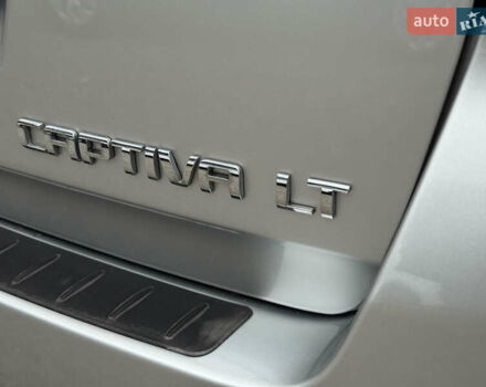 Серый Шевроле Каптива, объемом двигателя 2.2 л и пробегом 150 тыс. км за 11500 $, фото 43 на Automoto.ua