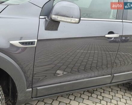 Серый Шевроле Каптива, объемом двигателя 2.2 л и пробегом 182 тыс. км за 11950 $, фото 29 на Automoto.ua