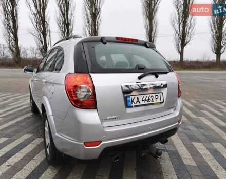 Сірий Шевроле Каптіва, об'ємом двигуна 2.2 л та пробігом 190 тис. км за 9700 $, фото 5 на Automoto.ua