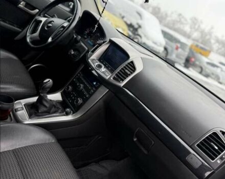 Серый Шевроле Каптива, объемом двигателя 2.2 л и пробегом 270 тыс. км за 8999 $, фото 27 на Automoto.ua