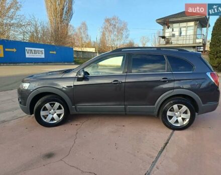Серый Шевроле Каптива, объемом двигателя 2.23 л и пробегом 152 тыс. км за 11100 $, фото 5 на Automoto.ua