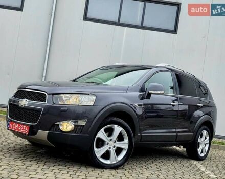Серый Шевроле Каптива, объемом двигателя 2.2 л и пробегом 182 тыс. км за 11950 $, фото 3 на Automoto.ua
