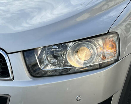 Серый Шевроле Каптива, объемом двигателя 2.2 л и пробегом 150 тыс. км за 12500 $, фото 8 на Automoto.ua