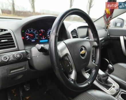 Сірий Шевроле Каптіва, об'ємом двигуна 2.2 л та пробігом 190 тис. км за 9700 $, фото 15 на Automoto.ua