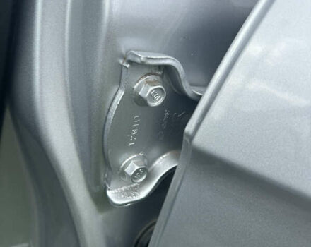 Серый Шевроле Каптива, объемом двигателя 2.23 л и пробегом 145 тыс. км за 11200 $, фото 27 на Automoto.ua