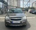 Серый Шевроле Каптива, объемом двигателя 3 л и пробегом 240 тыс. км за 9500 $, фото 1 на Automoto.ua
