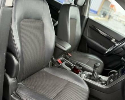 Серый Шевроле Каптива, объемом двигателя 2.2 л и пробегом 270 тыс. км за 8999 $, фото 28 на Automoto.ua