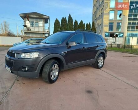 Серый Шевроле Каптива, объемом двигателя 2.23 л и пробегом 152 тыс. км за 11100 $, фото 2 на Automoto.ua