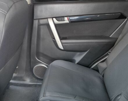 Серый Шевроле Каптива, объемом двигателя 2.2 л и пробегом 183 тыс. км за 10106 $, фото 6 на Automoto.ua