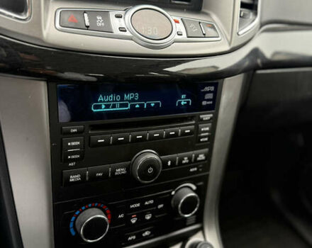 Серый Шевроле Каптива, объемом двигателя 2.2 л и пробегом 270 тыс. км за 8999 $, фото 51 на Automoto.ua