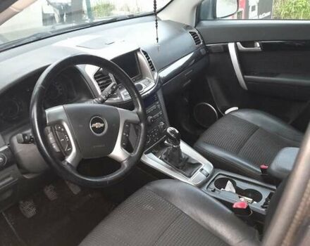 Серый Шевроле Каптива, объемом двигателя 2.2 л и пробегом 273 тыс. км за 10199 $, фото 8 на Automoto.ua