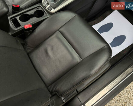 Серый Шевроле Каптива, объемом двигателя 2.2 л и пробегом 150 тыс. км за 11500 $, фото 33 на Automoto.ua