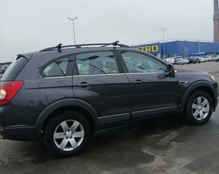 Серый Шевроле Каптива, объемом двигателя 2.2 л и пробегом 270 тыс. км за 9200 $, фото 15 на Automoto.ua