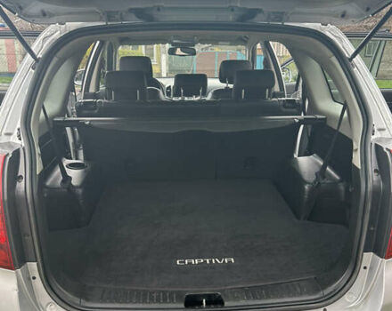Серый Шевроле Каптива, объемом двигателя 2.23 л и пробегом 145 тыс. км за 11200 $, фото 29 на Automoto.ua
