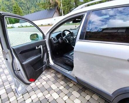 Серый Шевроле Каптива, объемом двигателя 2.23 л и пробегом 216 тыс. км за 10700 $, фото 10 на Automoto.ua