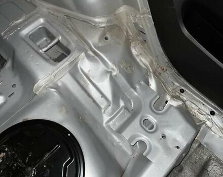 Серый Шевроле Каптива, объемом двигателя 2.2 л и пробегом 140 тыс. км за 4200 $, фото 17 на Automoto.ua