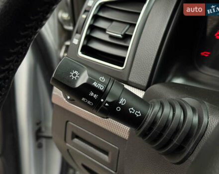 Серый Шевроле Каптива, объемом двигателя 2.2 л и пробегом 150 тыс. км за 11500 $, фото 31 на Automoto.ua