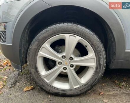 Серый Шевроле Каптива, объемом двигателя 2.2 л и пробегом 210 тыс. км за 11900 $, фото 19 на Automoto.ua