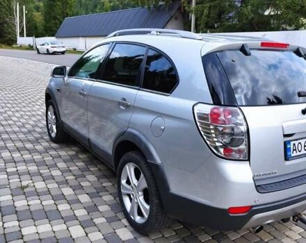 Серый Шевроле Каптива, объемом двигателя 2.23 л и пробегом 216 тыс. км за 10700 $, фото 9 на Automoto.ua