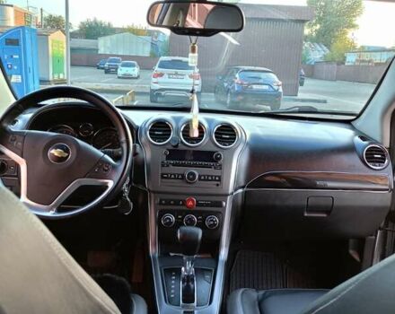 Серый Шевроле Каптива, объемом двигателя 2.4 л и пробегом 238 тыс. км за 9000 $, фото 14 на Automoto.ua