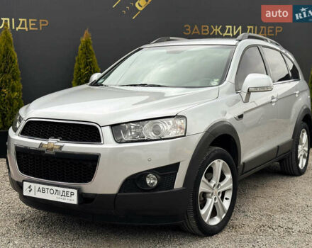 Серый Шевроле Каптива, объемом двигателя 2.2 л и пробегом 150 тыс. км за 11500 $, фото 6 на Automoto.ua