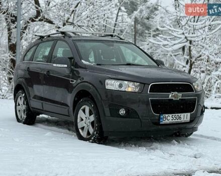 Серый Шевроле Каптива, объемом двигателя 2.2 л и пробегом 270 тыс. км за 8999 $, фото 2 на Automoto.ua