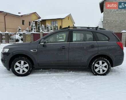 Серый Шевроле Каптива, объемом двигателя 2.2 л и пробегом 270 тыс. км за 8999 $, фото 8 на Automoto.ua