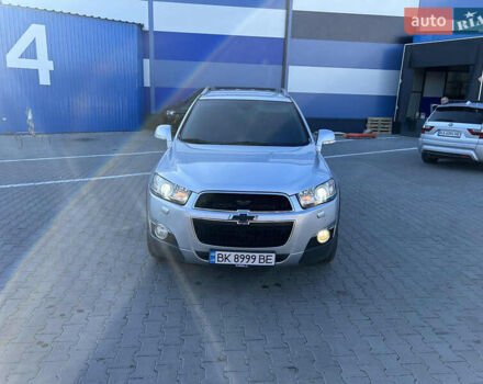 Серый Шевроле Каптива, объемом двигателя 2.23 л и пробегом 229 тыс. км за 10900 $, фото 3 на Automoto.ua