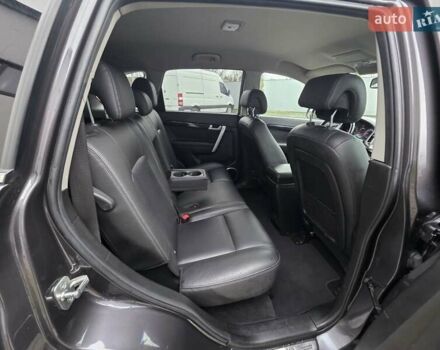 Серый Шевроле Каптива, объемом двигателя 2.2 л и пробегом 182 тыс. км за 11950 $, фото 51 на Automoto.ua