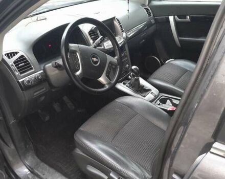 Серый Шевроле Каптива, объемом двигателя 2.2 л и пробегом 273 тыс. км за 10199 $, фото 14 на Automoto.ua